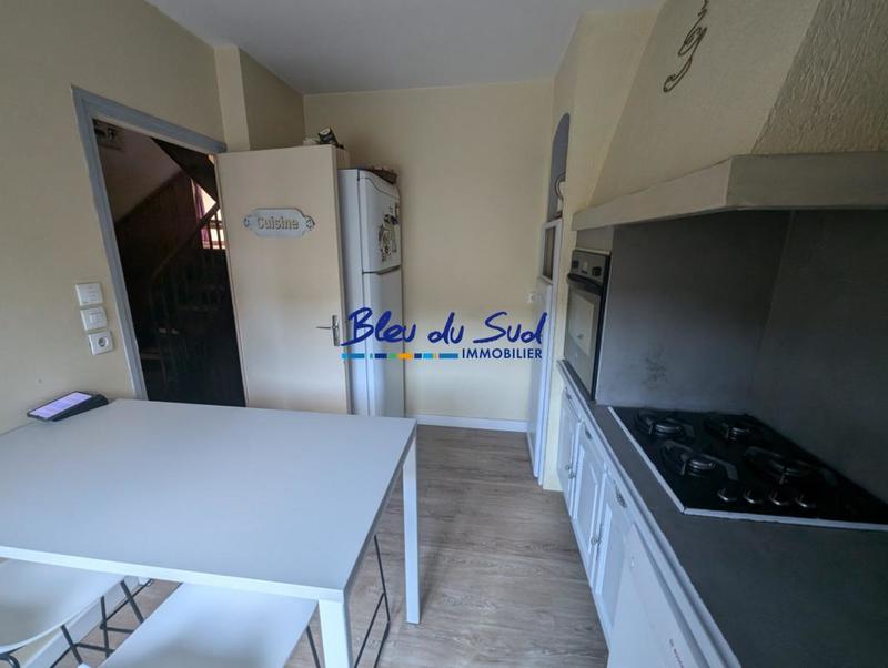 Maison - 95 m² - 5 pièces