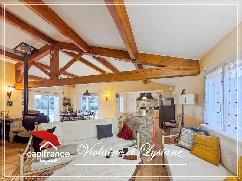 Propriété - 179 m² - 8 pièces