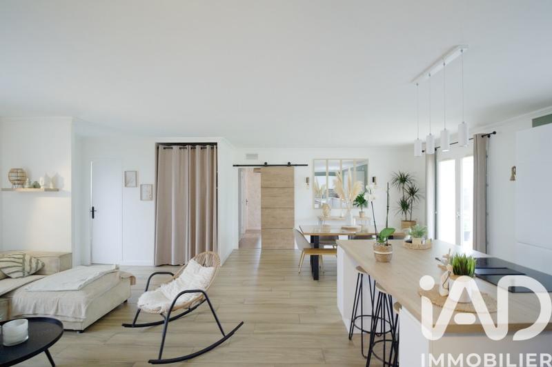 Maison - 96 m² - 5 pièces