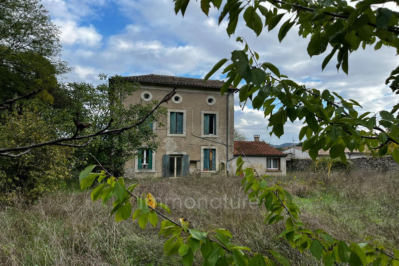 Maison de maîtres - 150 m² - 4 pièces