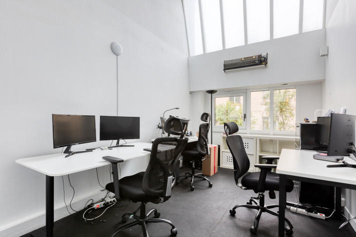 Local commercial - 450 m² - 20 pièces