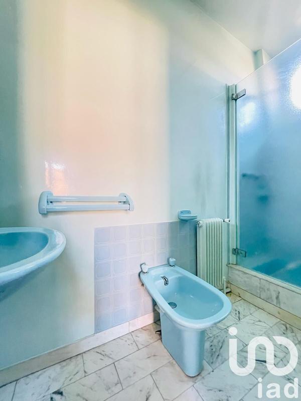 Maison - 209 m² - 7 pièces