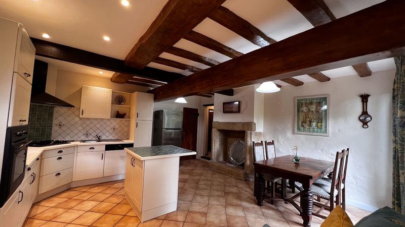 Maison - 492 m² - 15 pièces