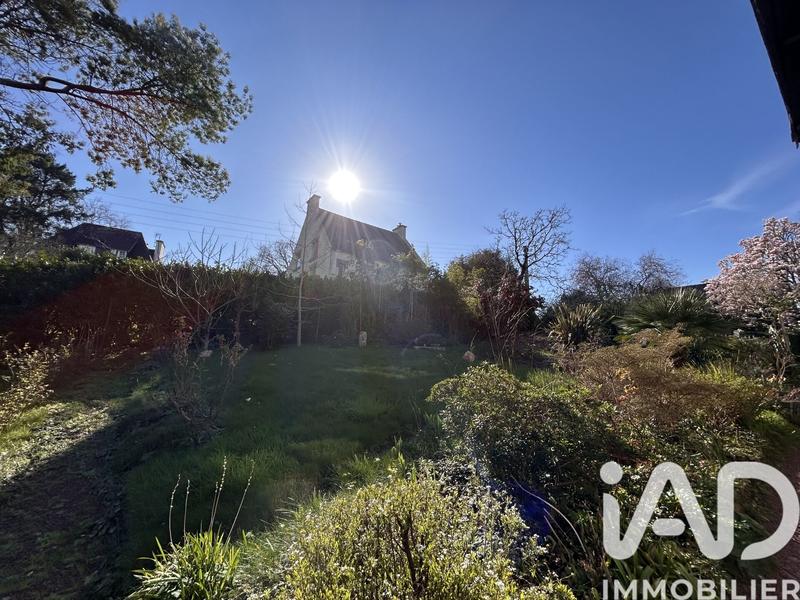 Maison - 137 m² - 7 pièces