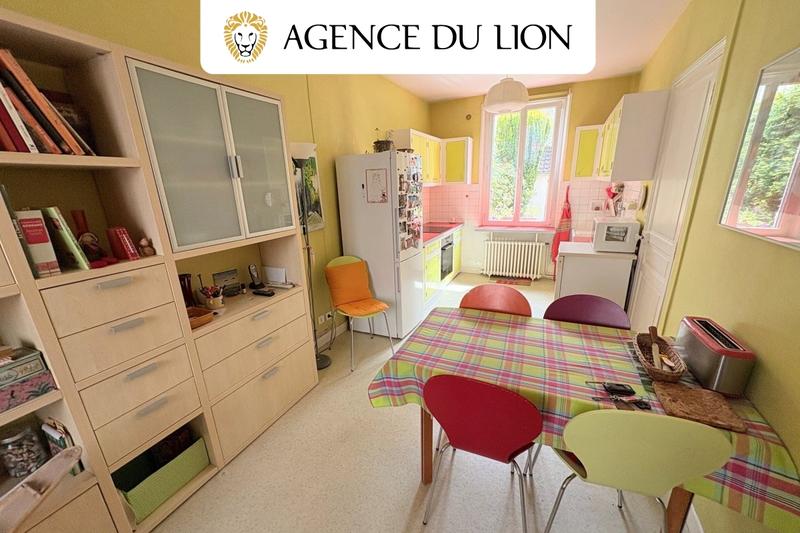 Maison - 121 m² - 6 pièces