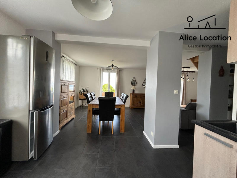 Appartement - 75 m² - 4 pièces