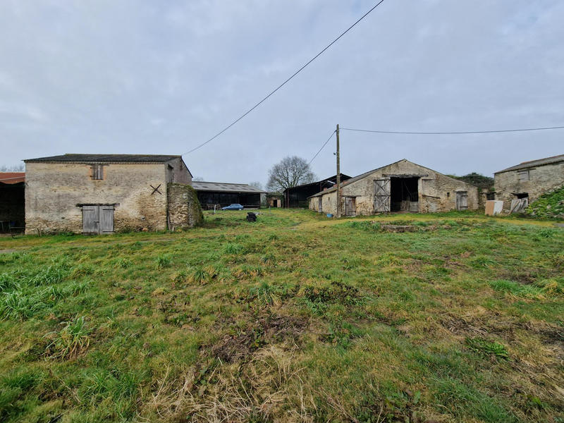 Maison - 128 m² - 7 pièces