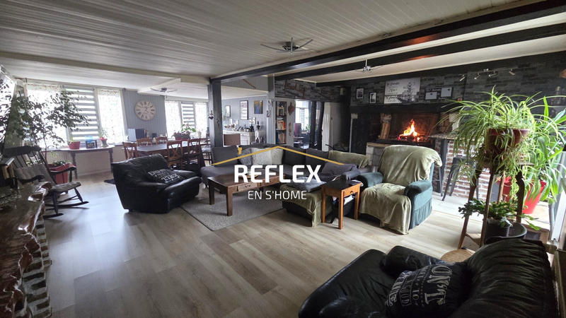 Maison - 229 m² - 8 pièces