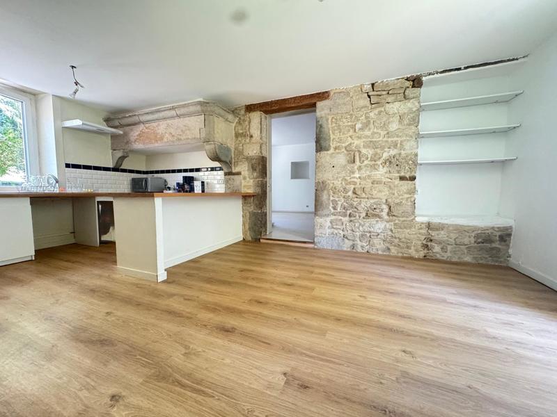 Maison - 190 m² - 9 pièces