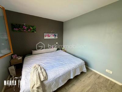 Maison - 88 m² - 4 pièces