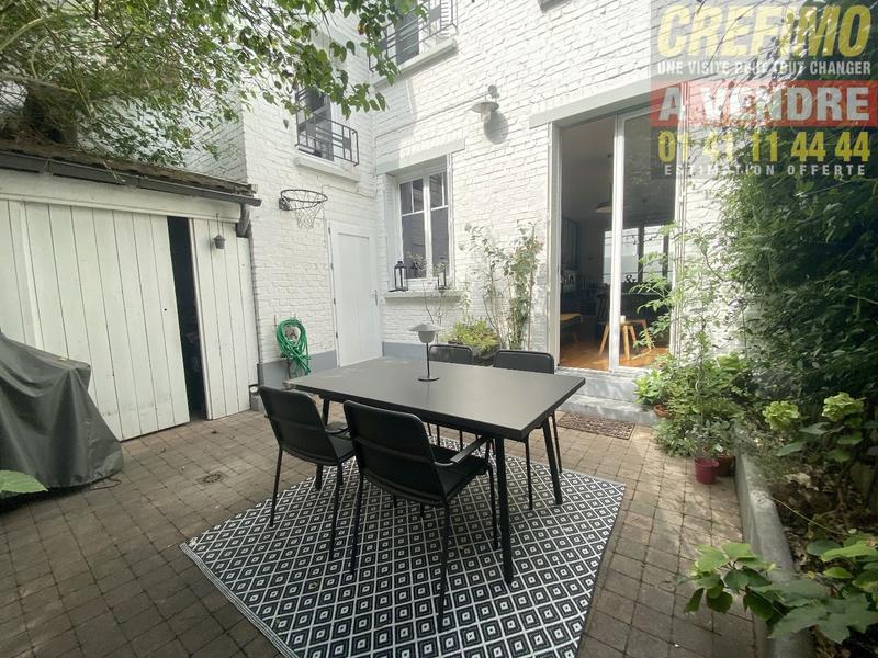 Maison - 140 m² - 5 pièces