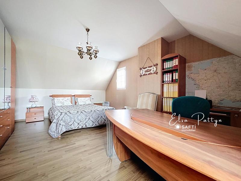 Maison - 121 m² - 5 pièces