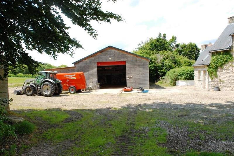 Propriété - 700 m² - 19 pièces