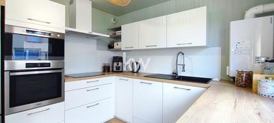 Duplex - 94 m² - 4 pièces