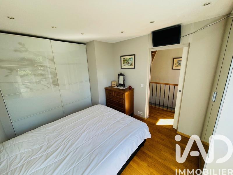 Maison - 88 m² - 5 pièces