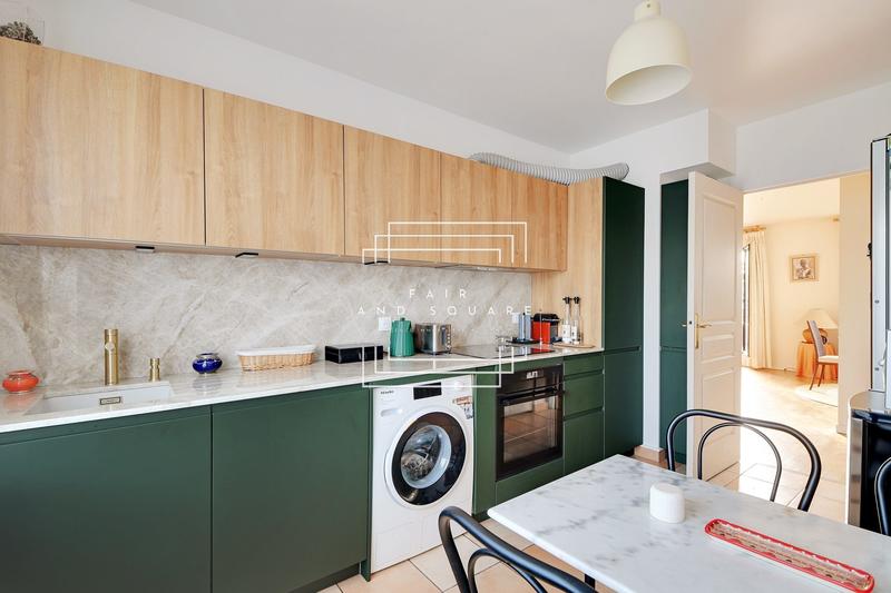 Appartement - 96 m² - 3 pièces