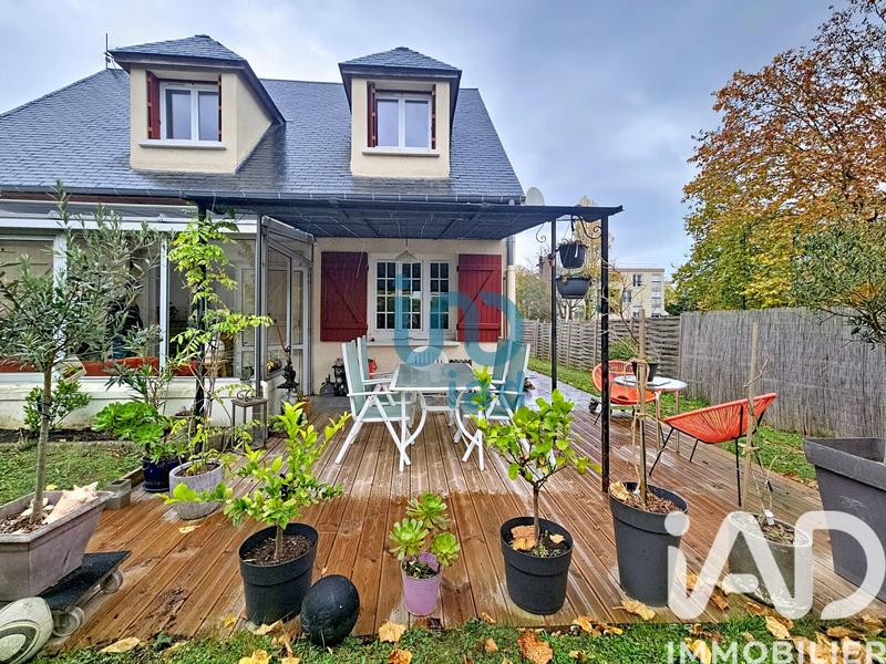 Maison - 110 m² - 6 pièces