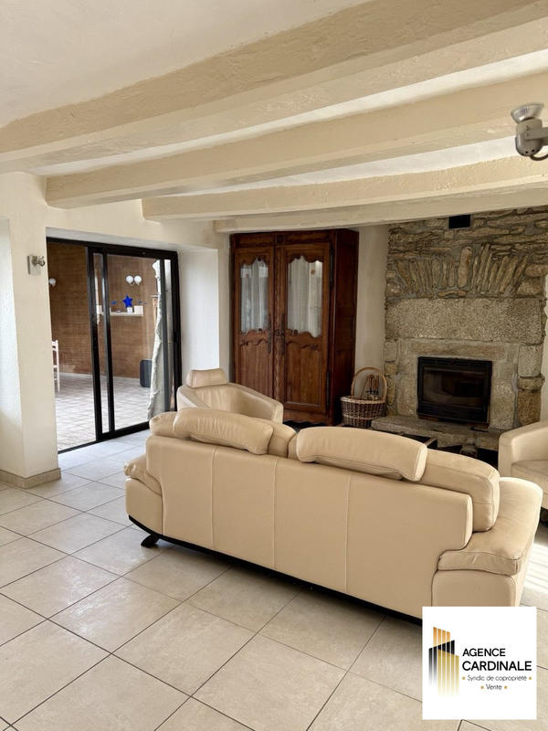 Maison - 109 m² - 6 pièces