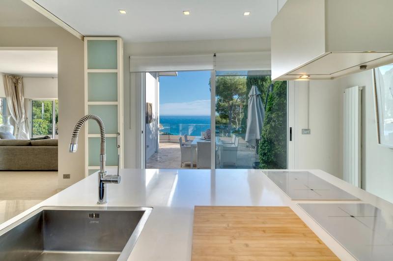 Villa - 220 m² - 5 pièces