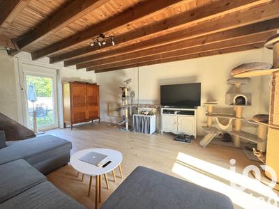 Maison - 95 m² - 5 pièces