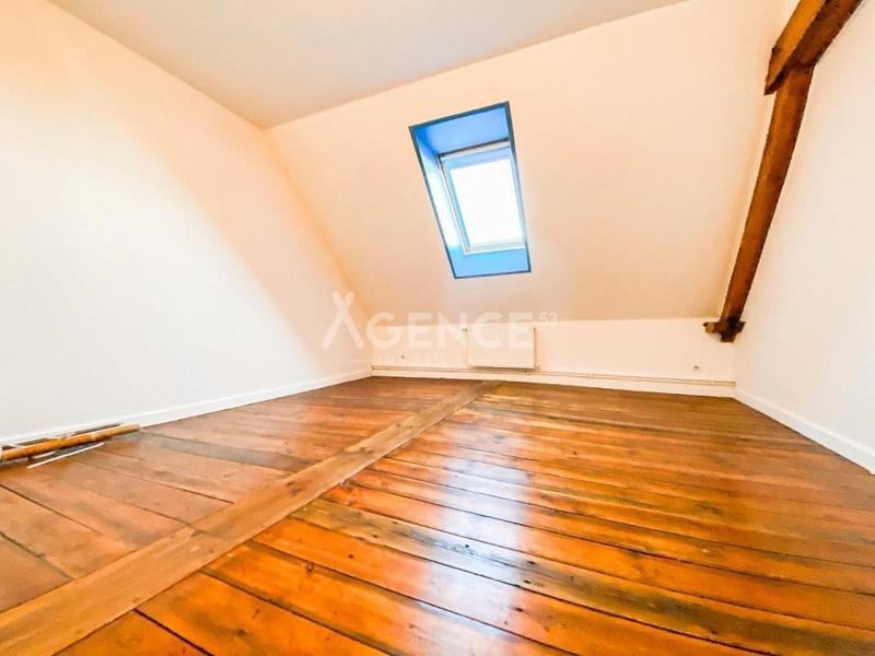 Maison bourgeoise - 242 m² - 8 pièces
