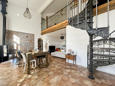 Maison - 168 m² - 6 pièces