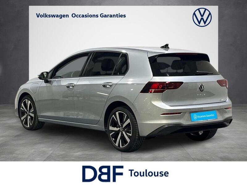 Volkswagen Golf 1.5 eHybrid 204 Dsg6 Vw Edition