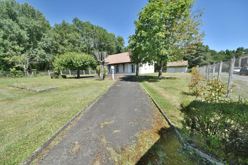 Maison - 84 m² - 5 pièces