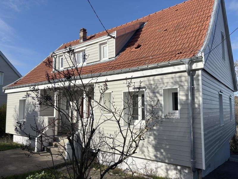 Maison - 122 m² - 6 pièces