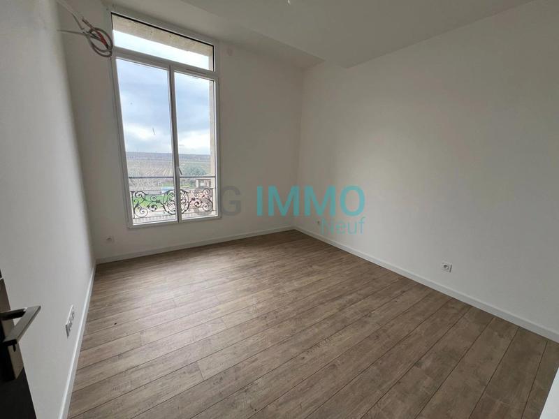 Appartement - 110 m² - 4 pièces