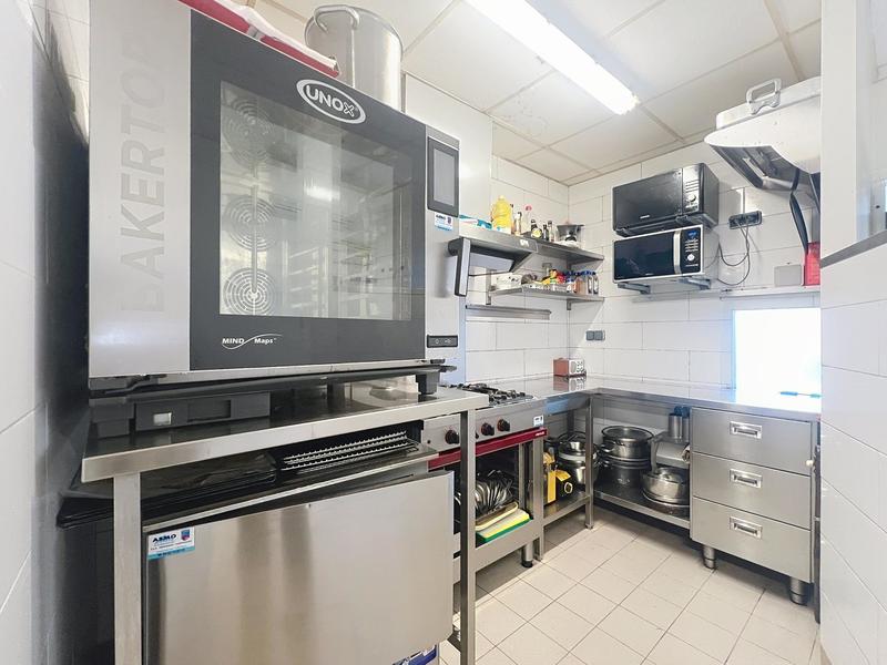 Local commercial - 93 m²