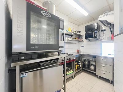 Local commercial - 93 m²