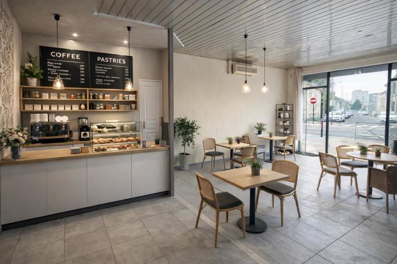 Local commercial - 83 m² - 3 pièces