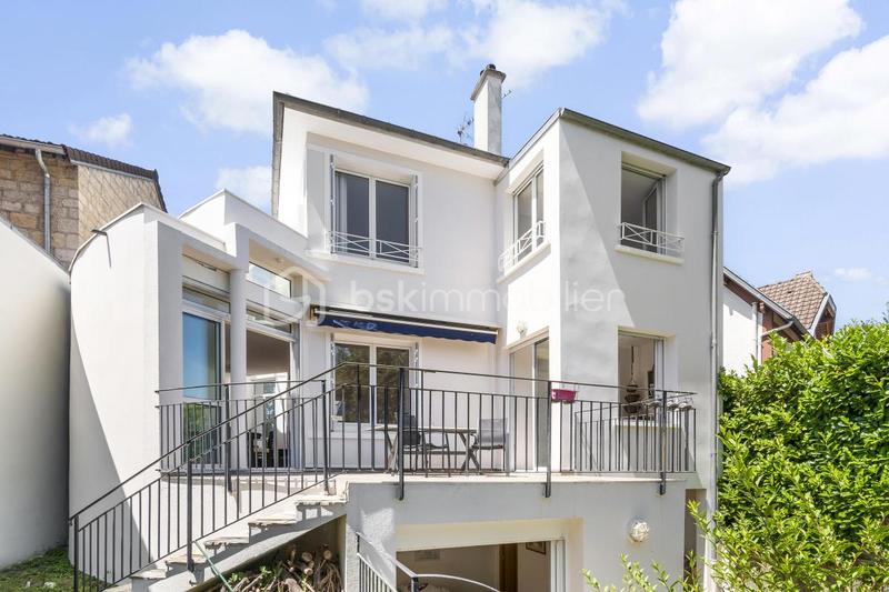 Maison d'architecte - 177 m² - 8 pièces