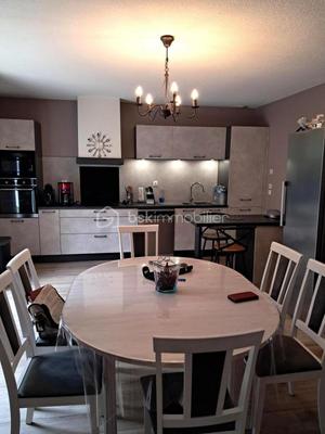 Pavillon - 80 m² - 3 pièces