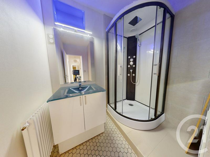 Appartement - 74 m² - 4 pièces