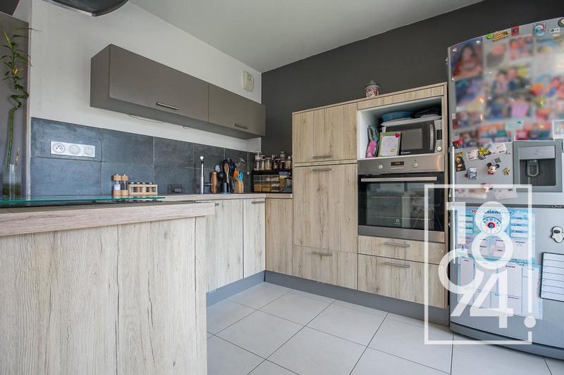 Appartement - 76 m² - 4 pièces