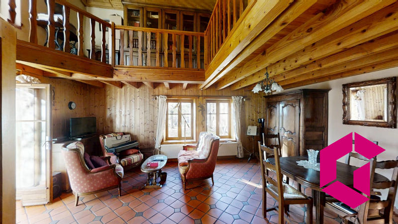 Maison - 160 m² - 7 pièces