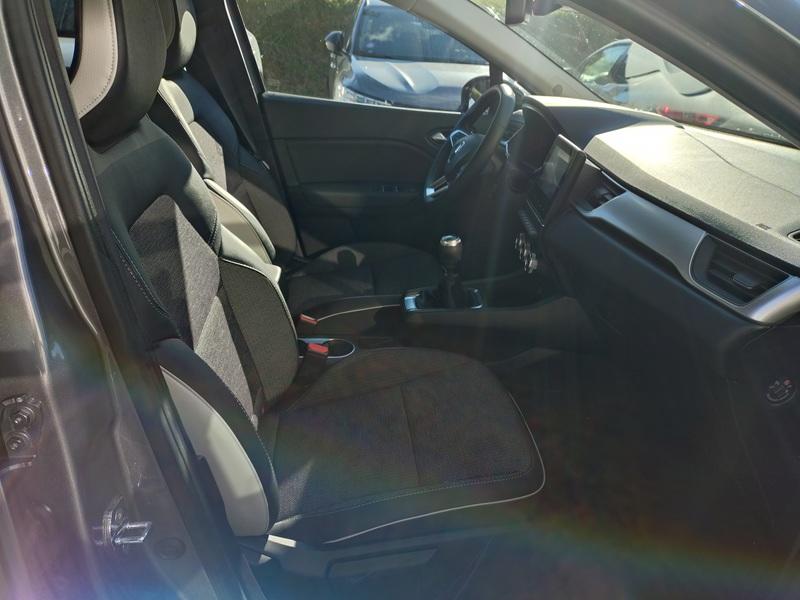 Renault Captur II Tce 140 Cv Intens