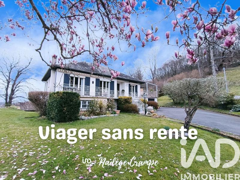 Maison - 159 m² - 8 pièces