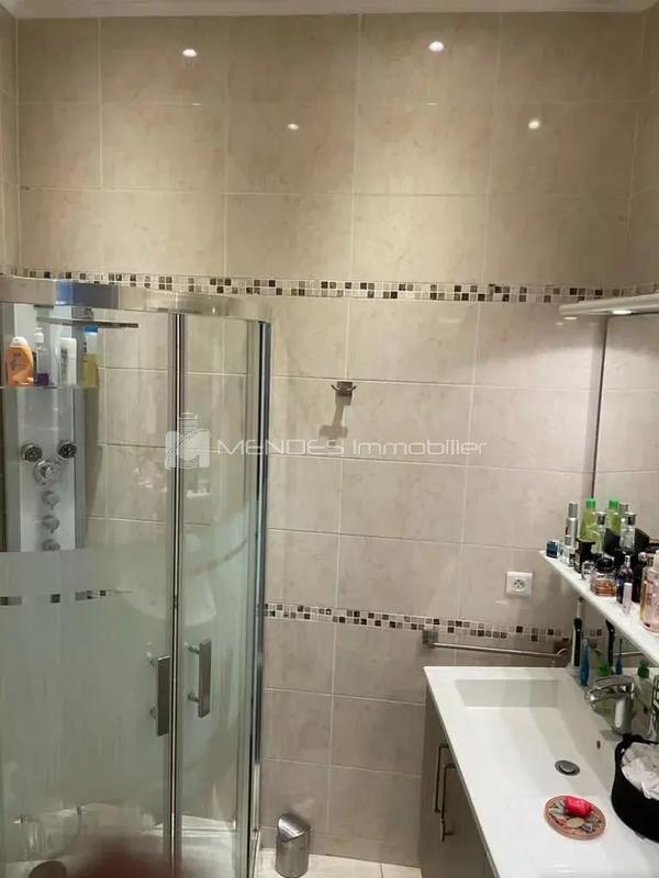 Appartement - 96 m² - 4 pièces