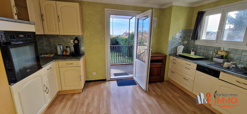 Maison - 90 m² - 4 pièces