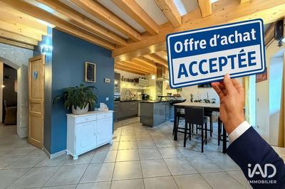 Maison - 97 m² - 4 pièces