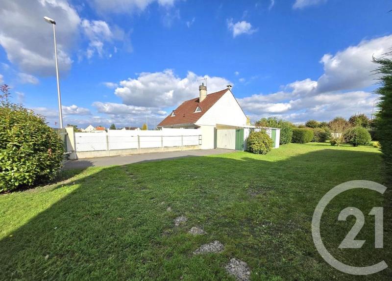 Maison - 98 m² - 5 pièces