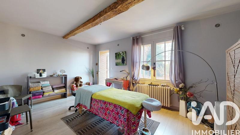 Maison - 300 m² - 13 pièces