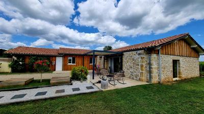 Maison - 160 m² - 5 pièces