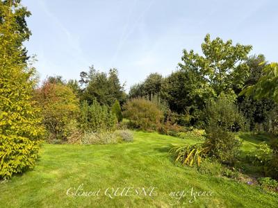 Maison - 102 m² - 4 pièces