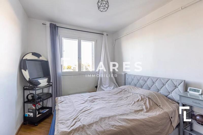 Appartement - 64 m² - 4 pièces