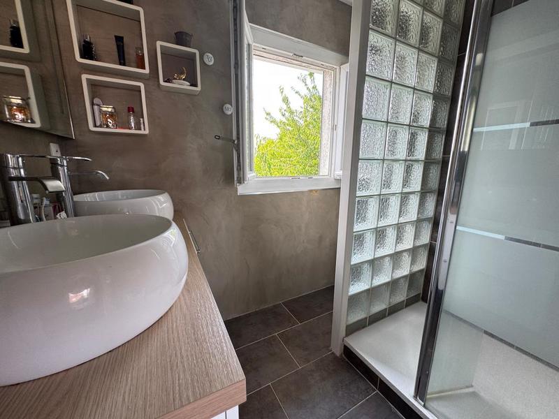 Maison - 130 m² - 4 pièces