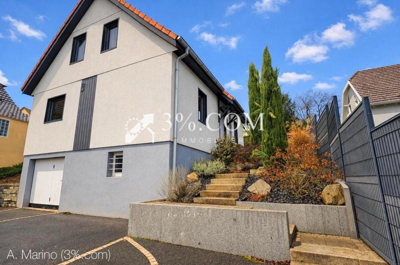 Maison - 101 m² - 5 pièces